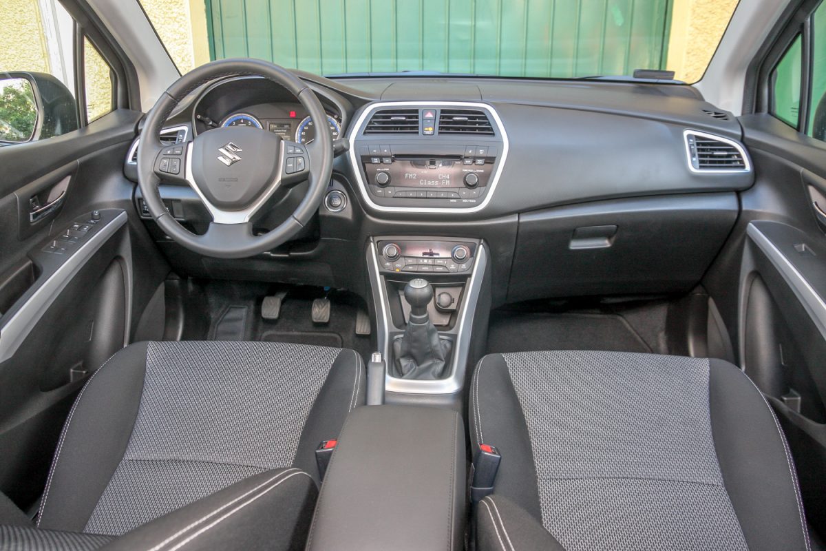 SUZUKI SX4 S-CROSS
