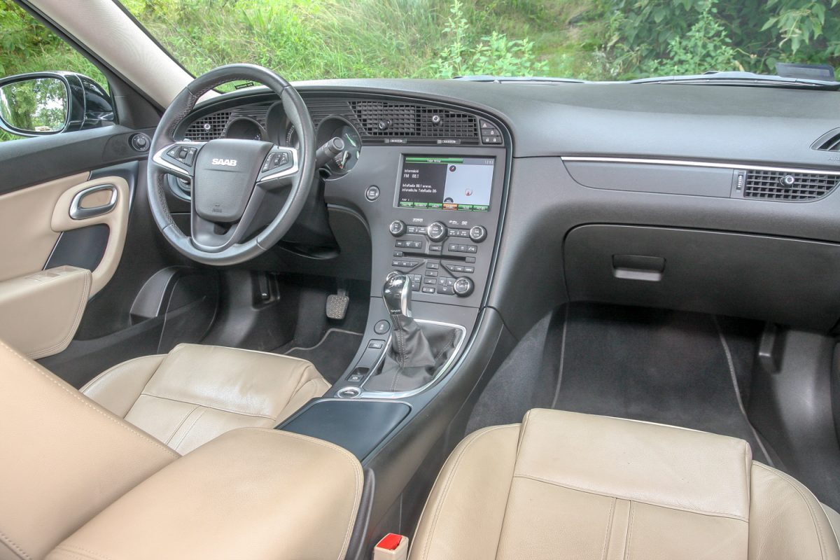 SAAB 9-5