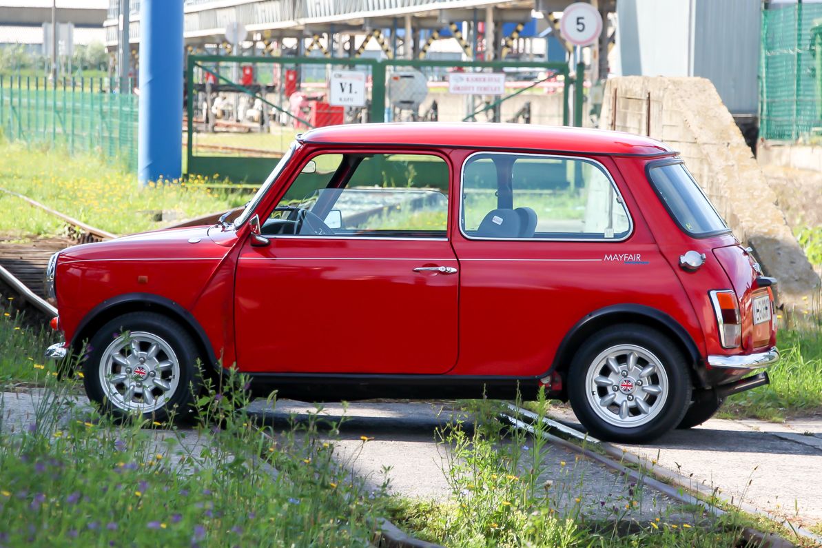 MINI