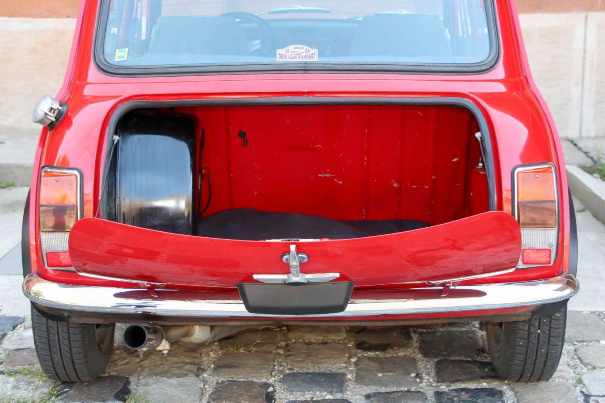MINI
