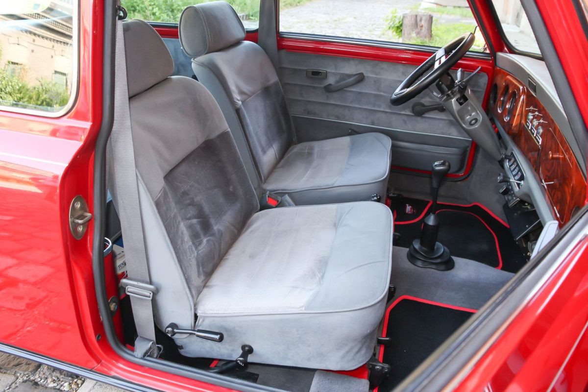 MINI