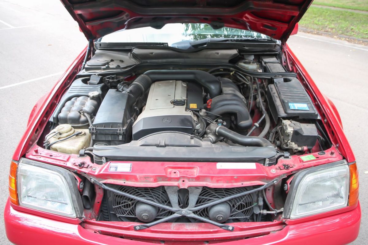 MERCEDES-BENZ