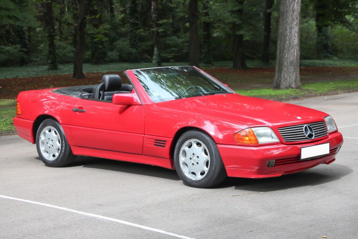 MERCEDES-BENZ