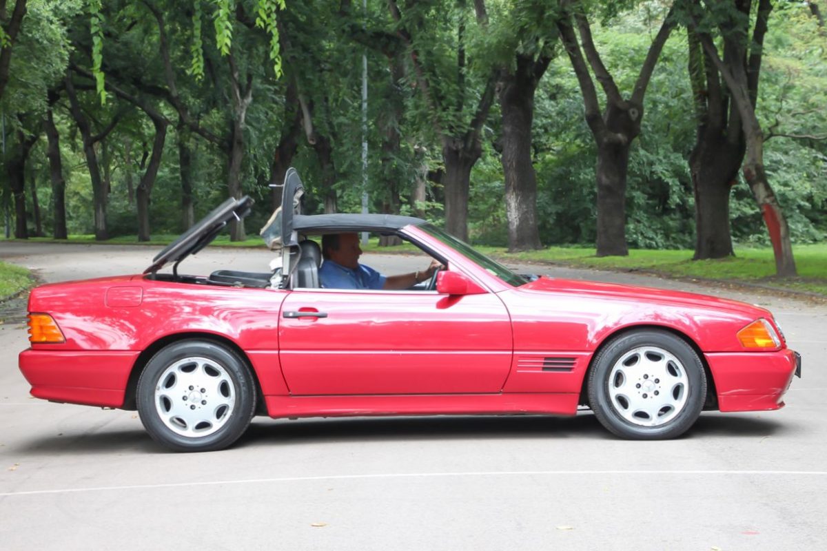MERCEDES-BENZ