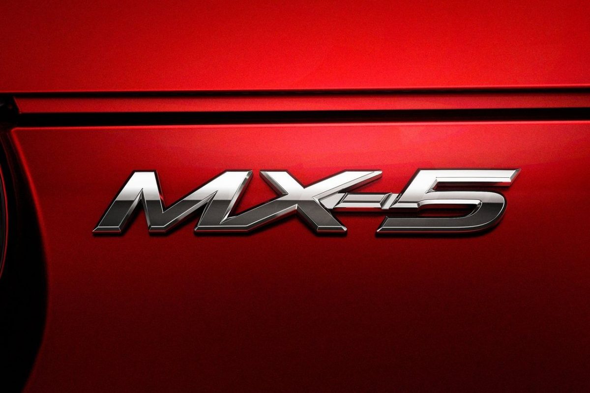 MAZDA MX-5