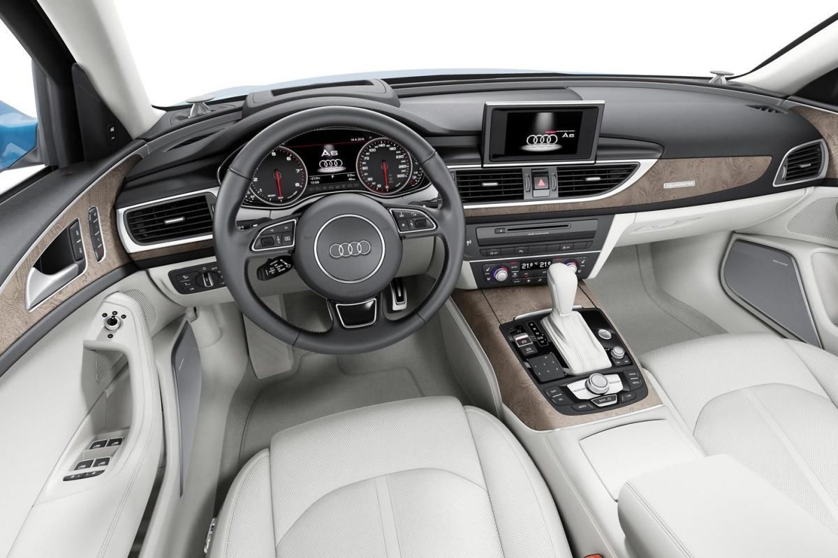 AUDI