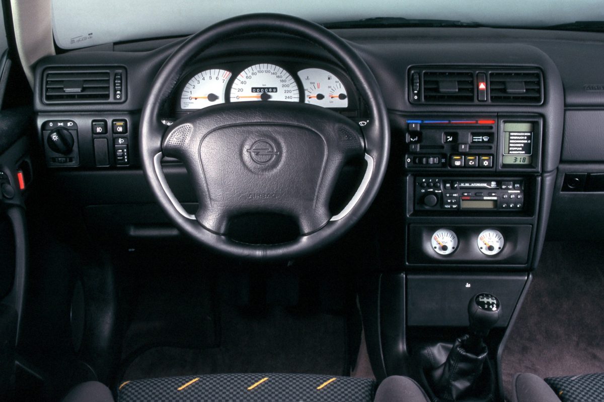 OPEL