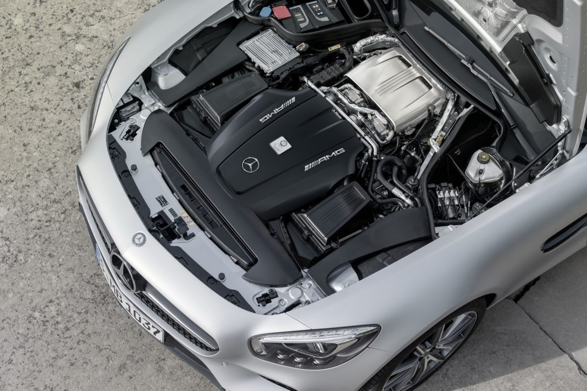 MERCEDES-BENZ