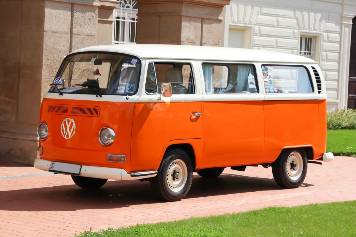 VOLKSWAGEN