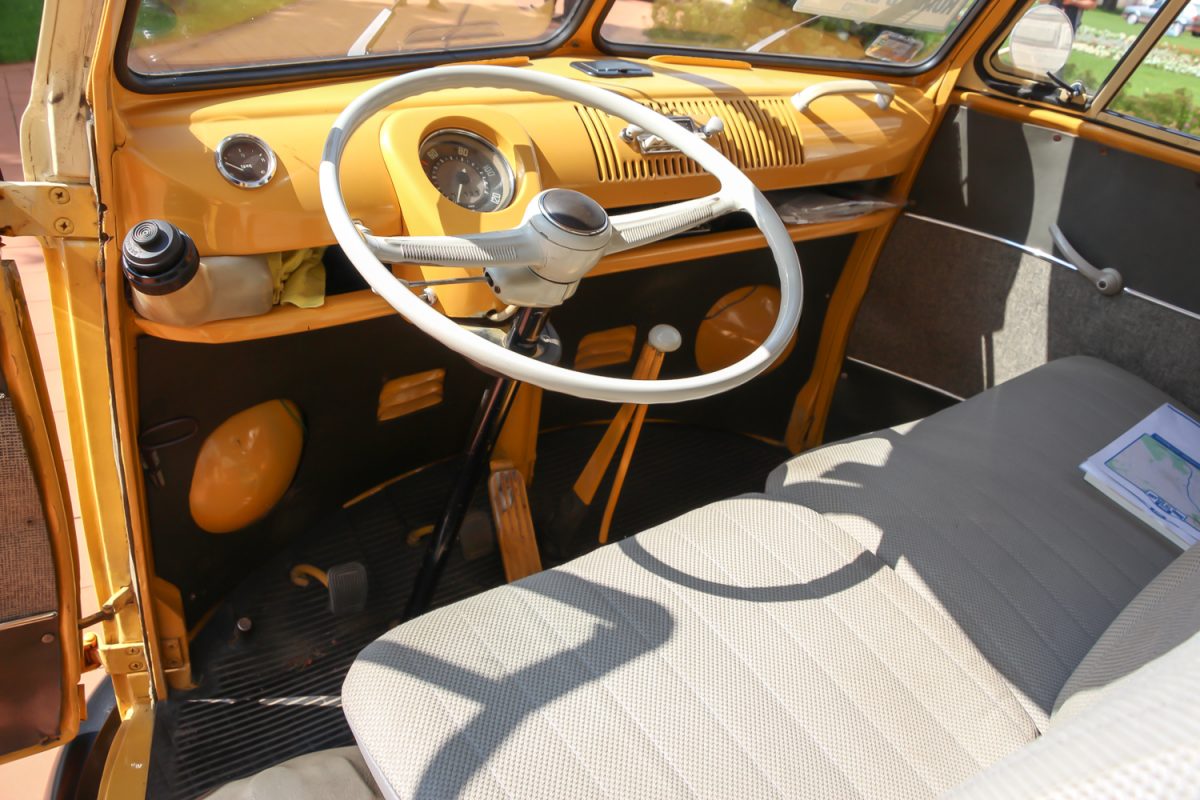 VOLKSWAGEN
