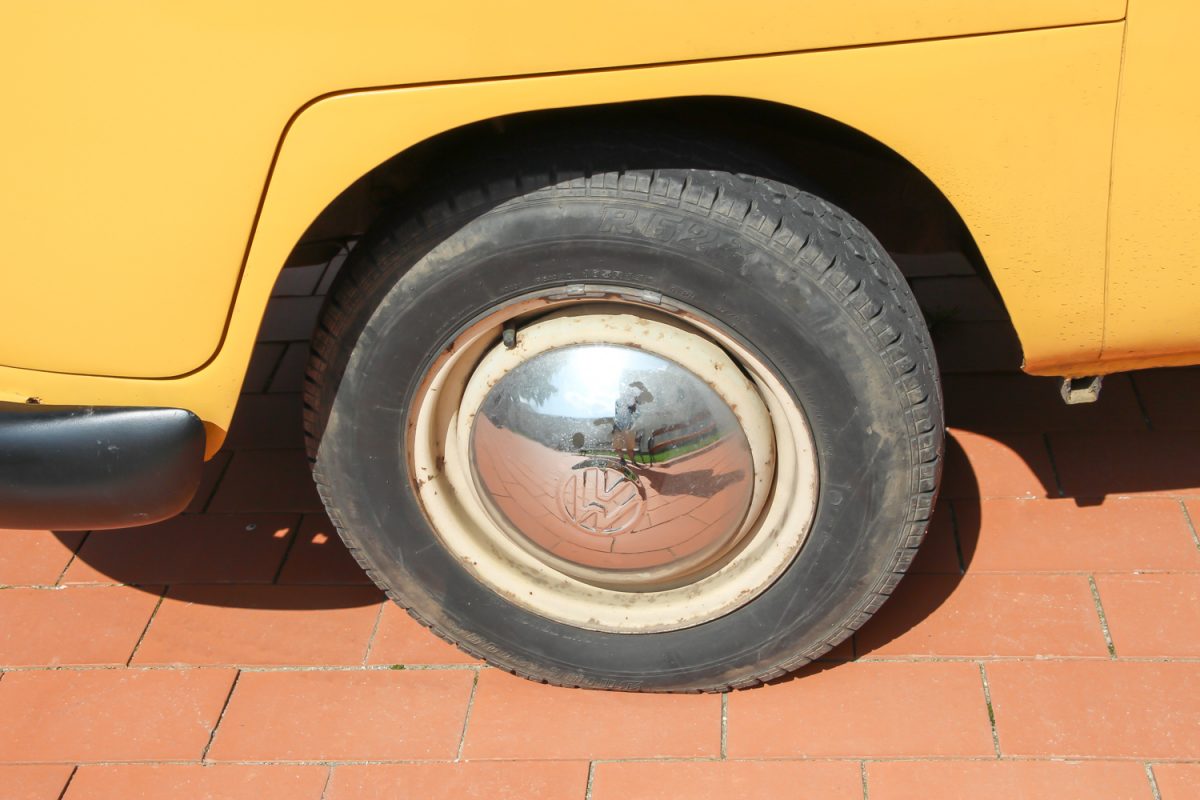 VOLKSWAGEN