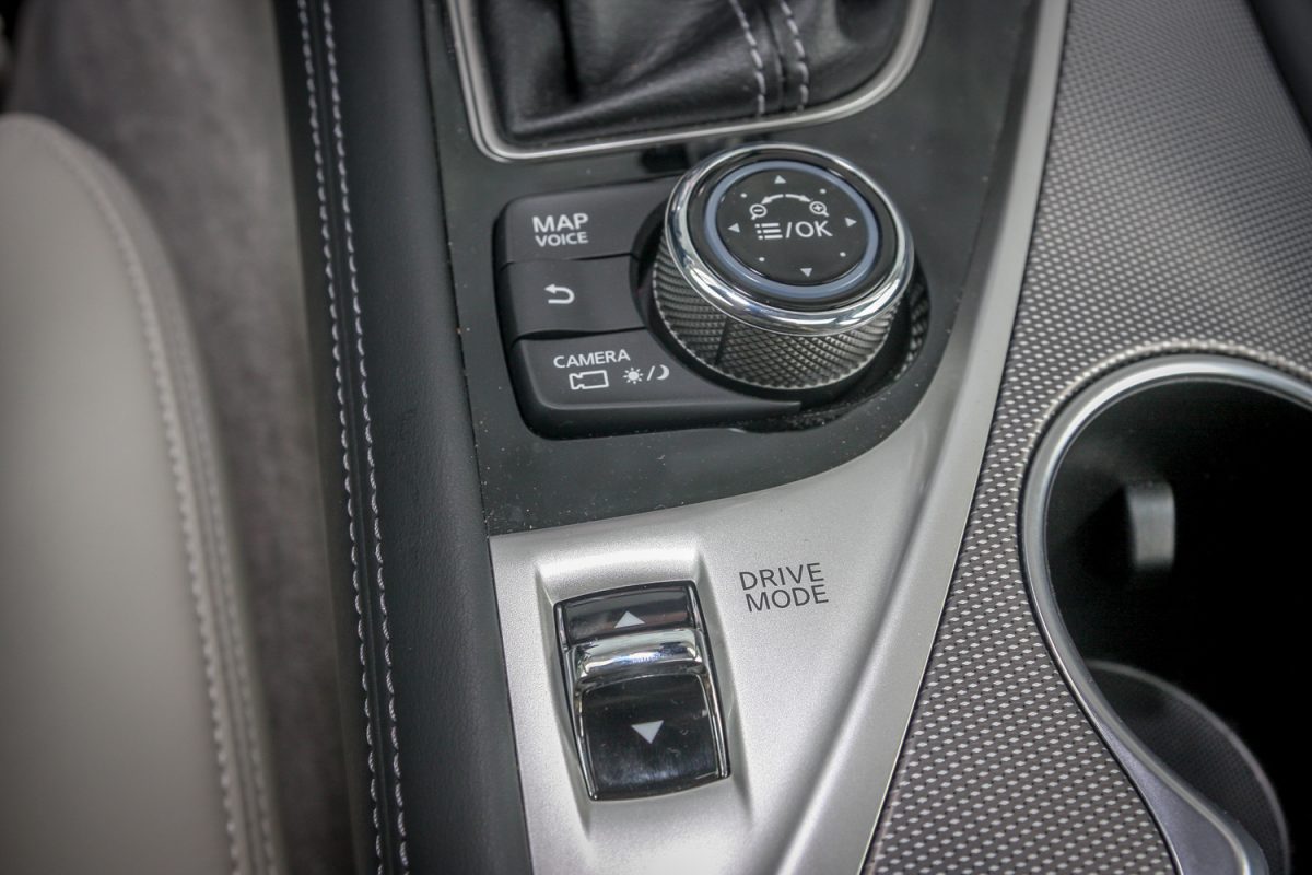 INFINITI Q50