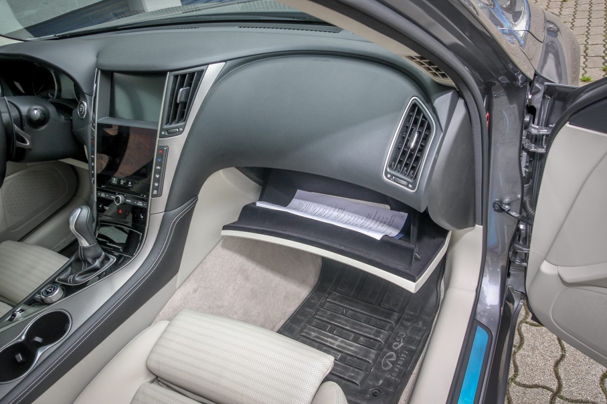 INFINITI Q50