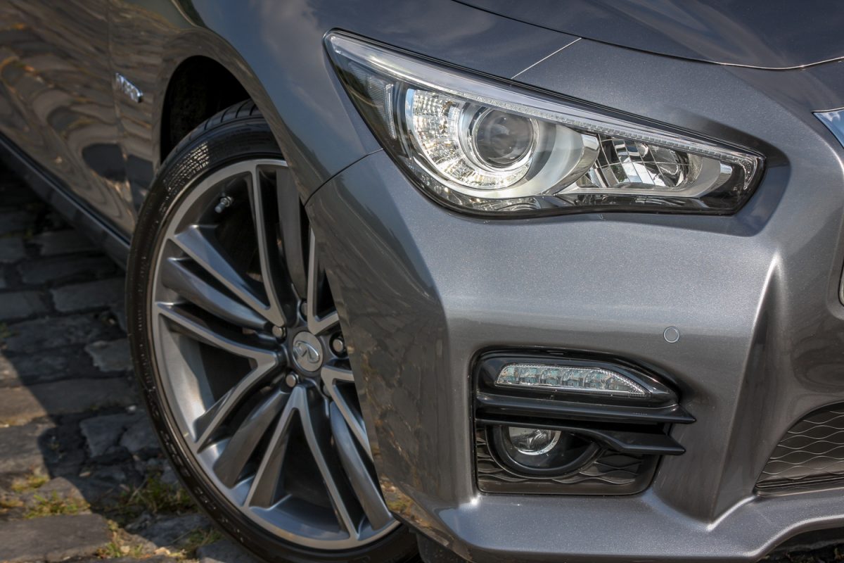 INFINITI Q50