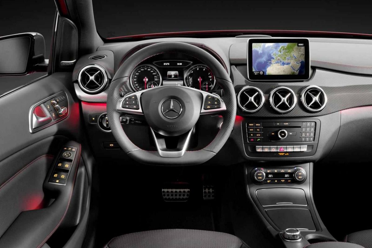 MERCEDES-BENZ
