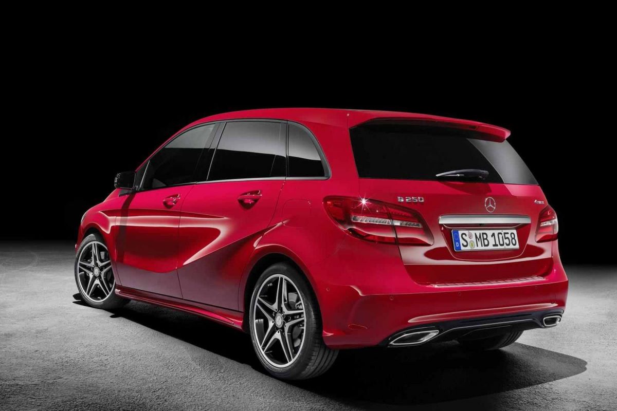 MERCEDES-BENZ