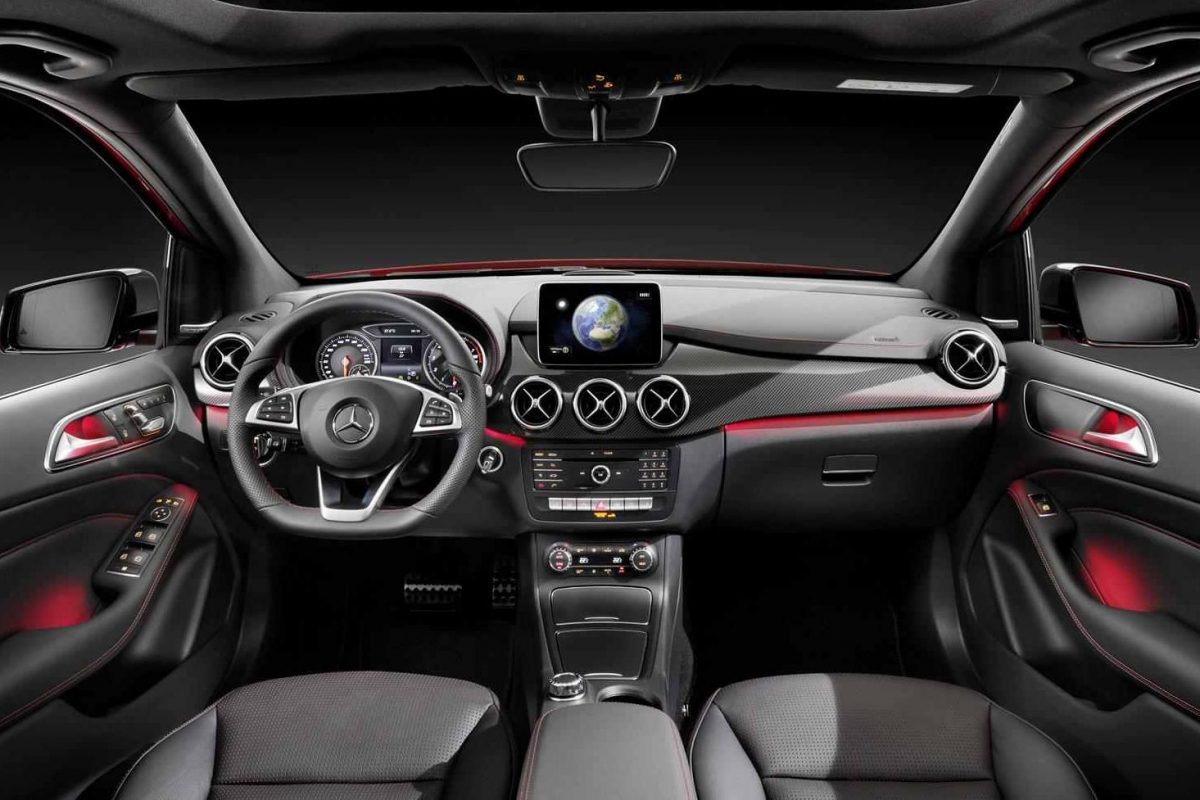 MERCEDES-BENZ