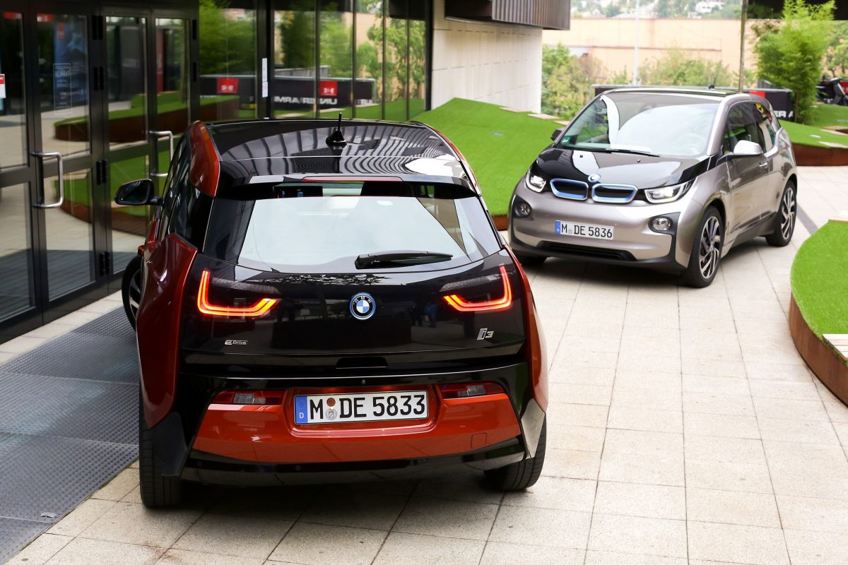 BMW I SOROZAT