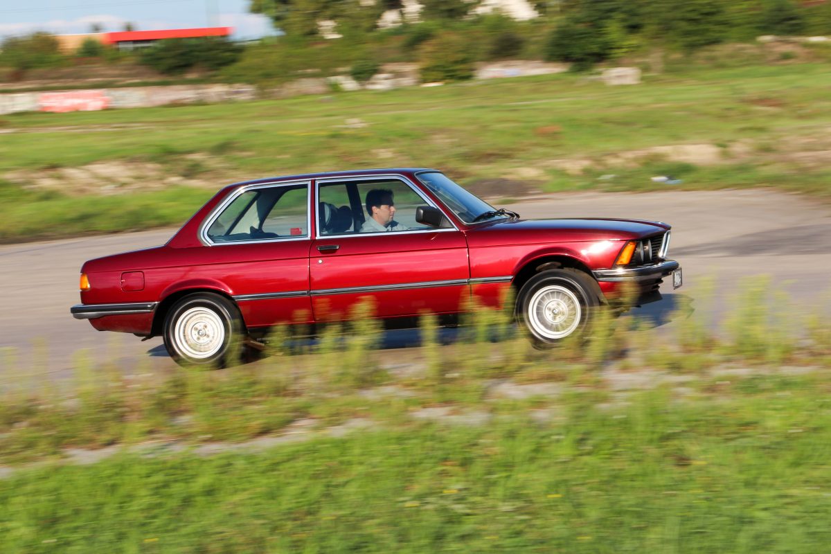 BMW 320