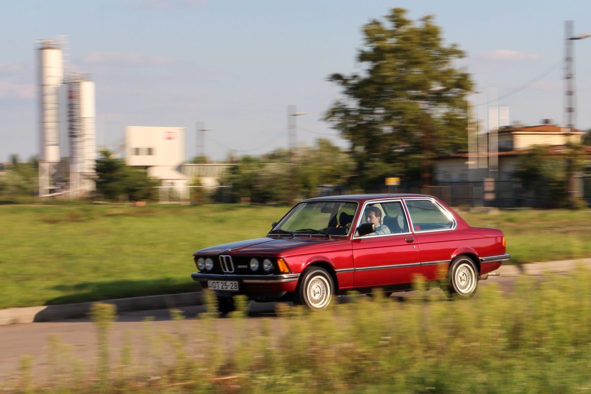 BMW 320