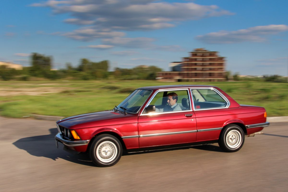 BMW 320