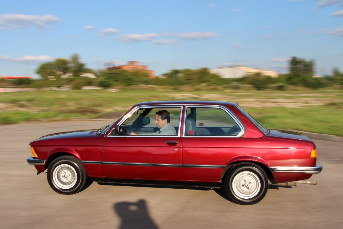 BMW 320