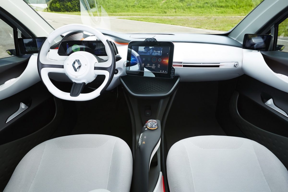 RENAULT