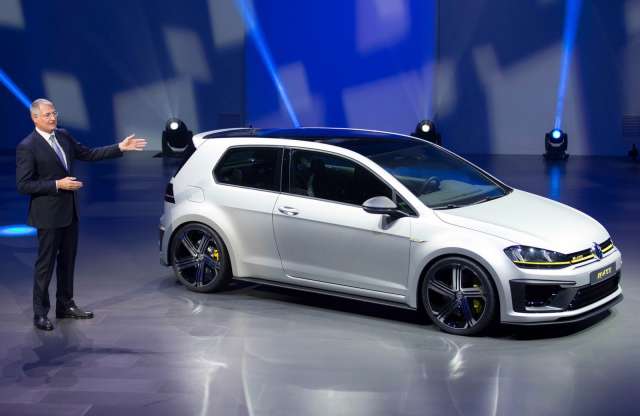 Volkswagen Golf R 400 - állítólag megvalósul a koncepció