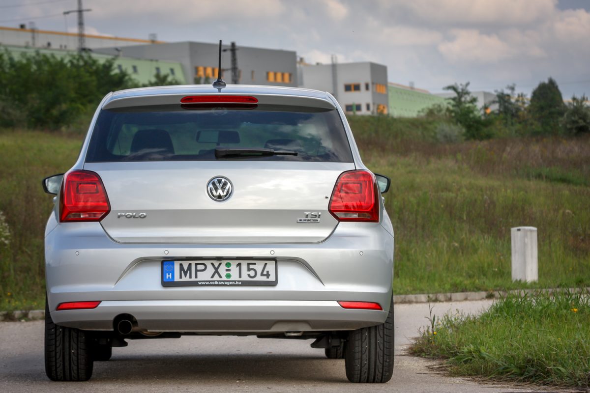 VOLKSWAGEN POLO V