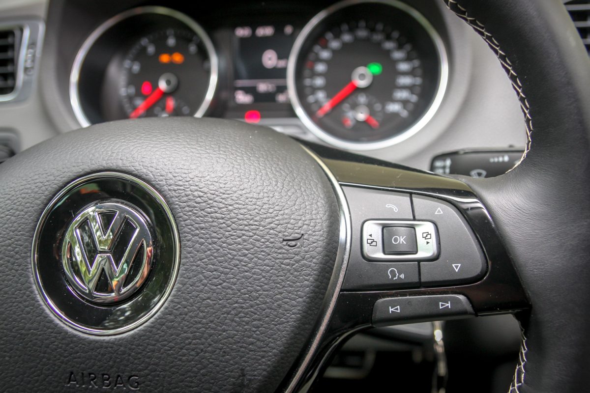 VOLKSWAGEN POLO V