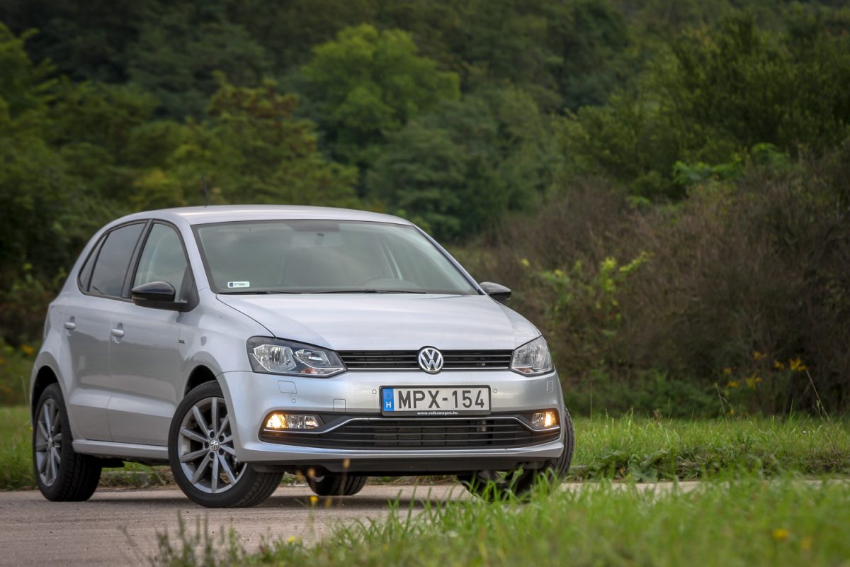 VOLKSWAGEN POLO V