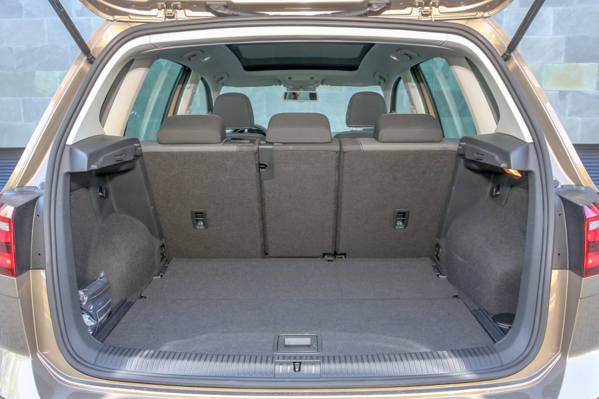VOLKSWAGEN GOLF VII