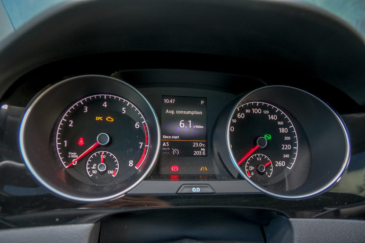 VOLKSWAGEN GOLF VII