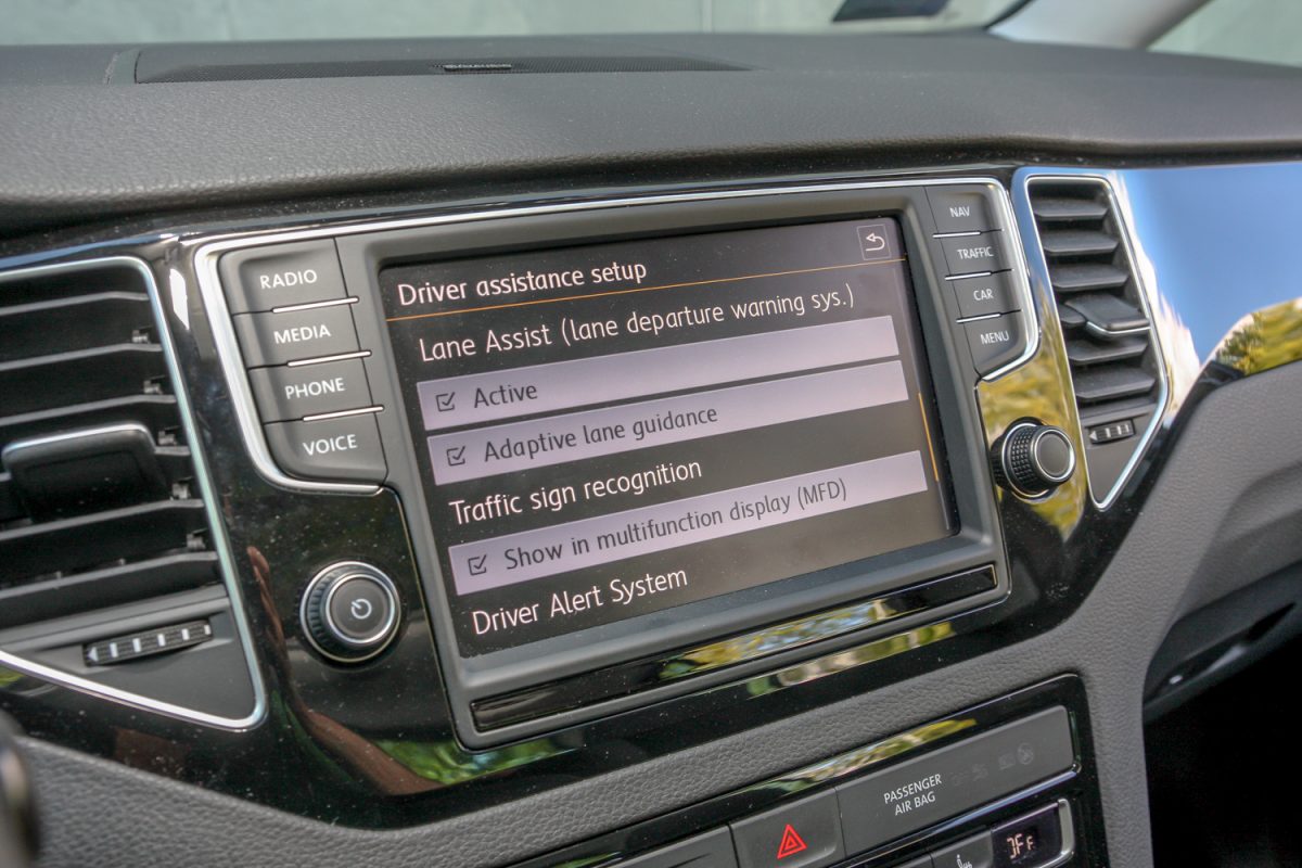 VOLKSWAGEN GOLF VII
