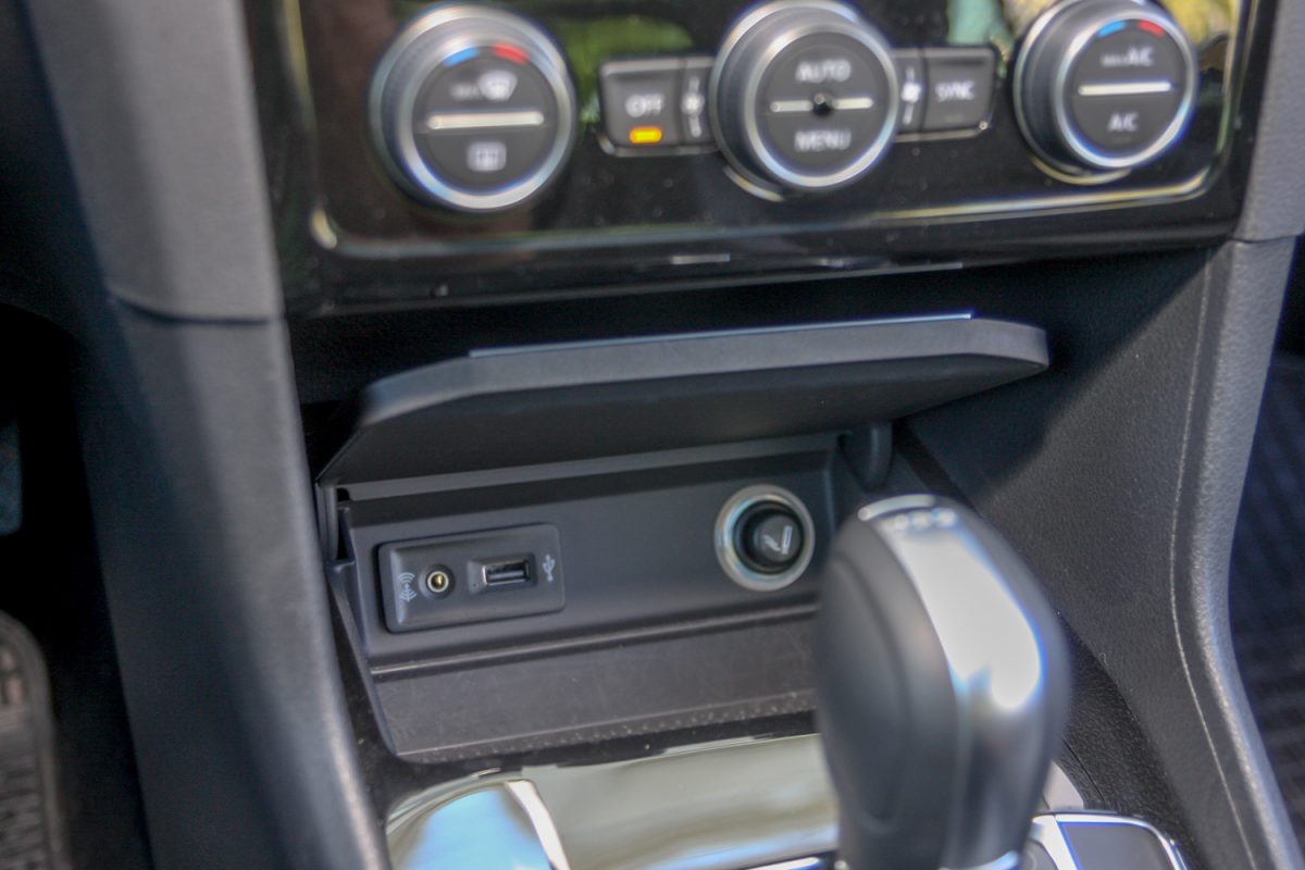 VOLKSWAGEN GOLF VII