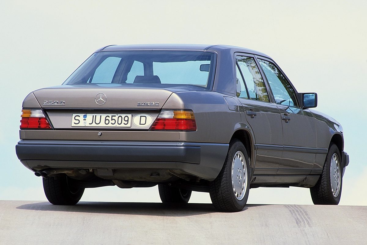 MERCEDES-BENZ