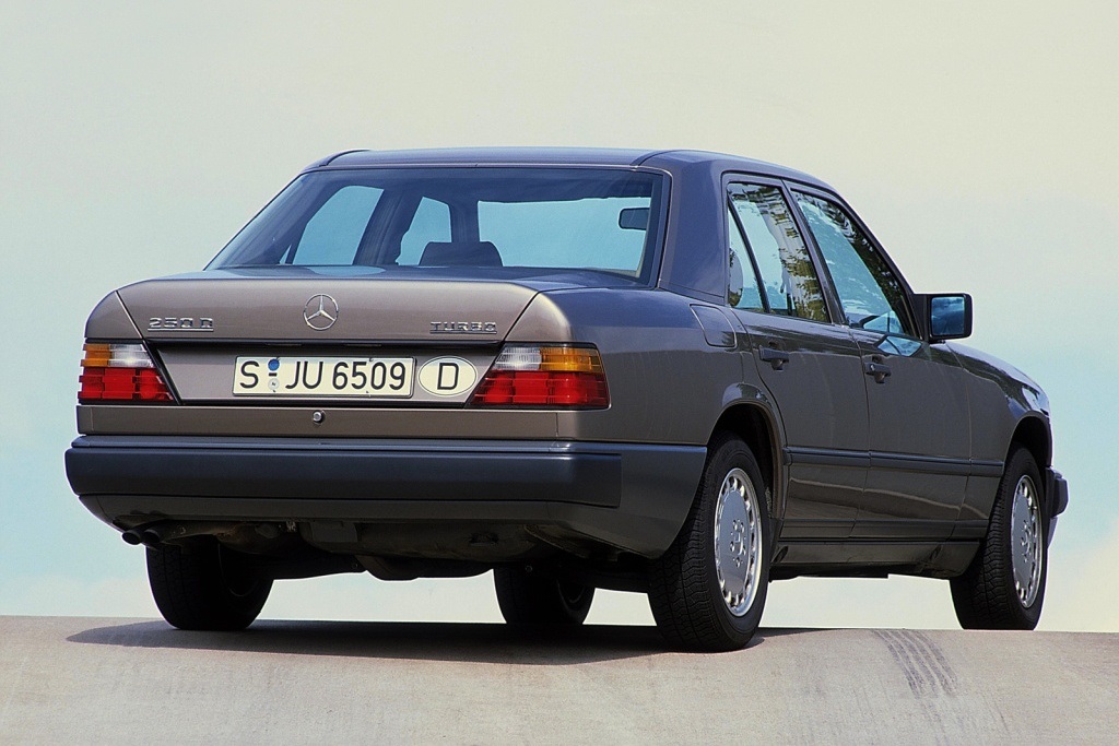 MERCEDES-BENZ