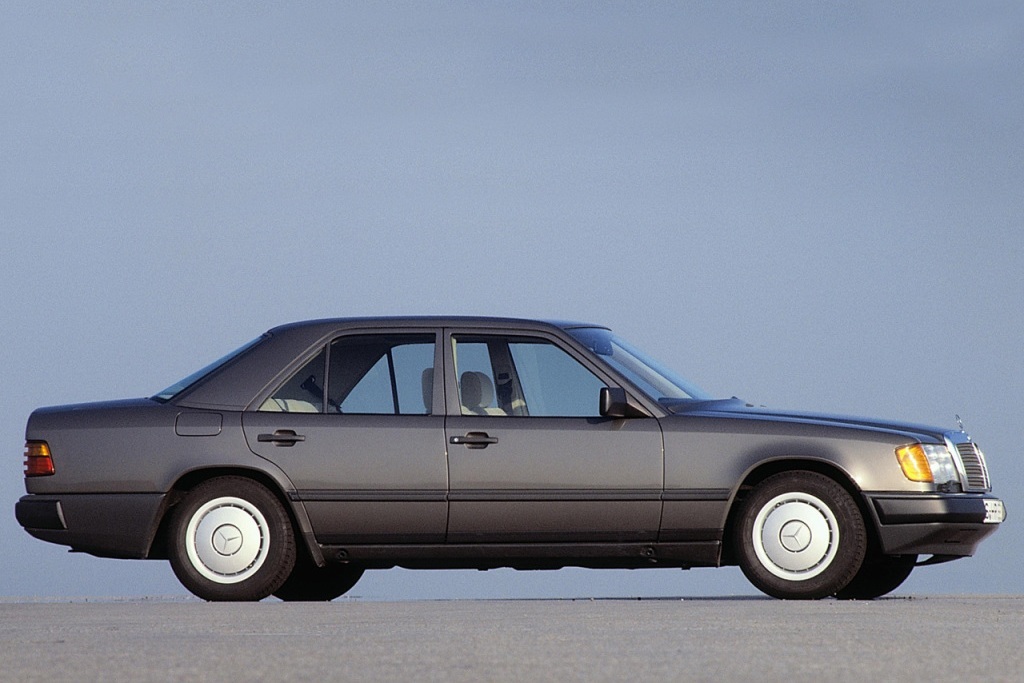 MERCEDES-BENZ