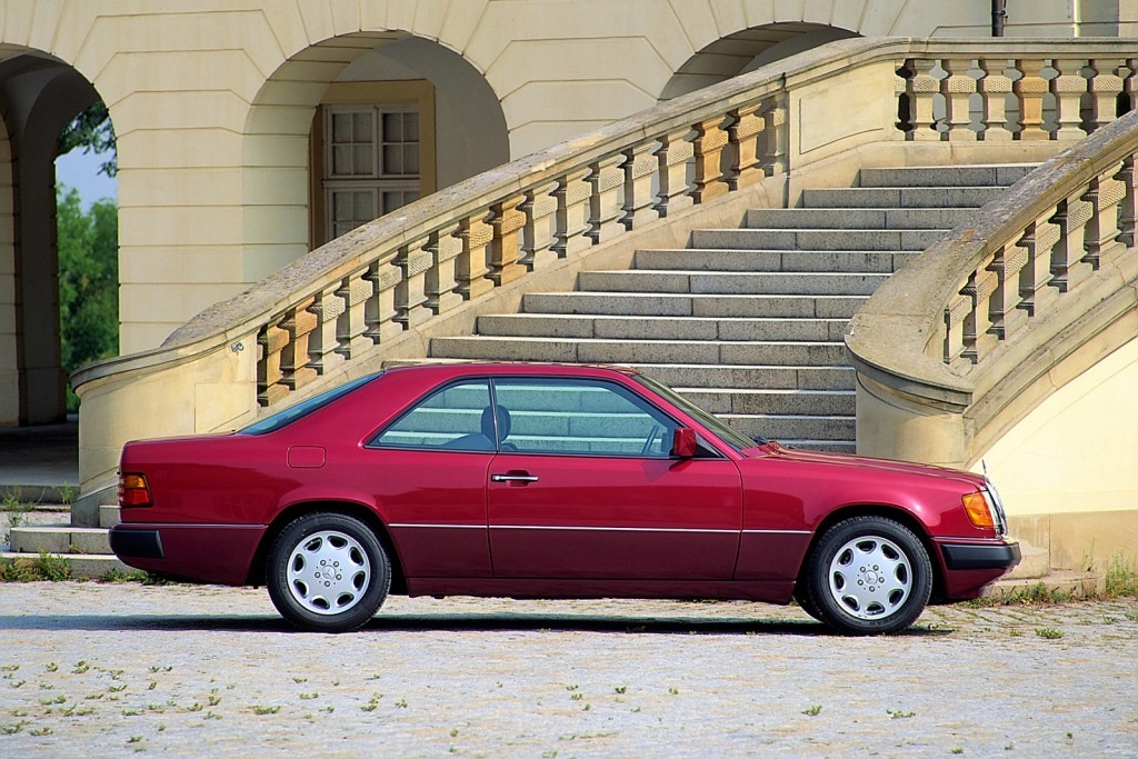 MERCEDES-BENZ