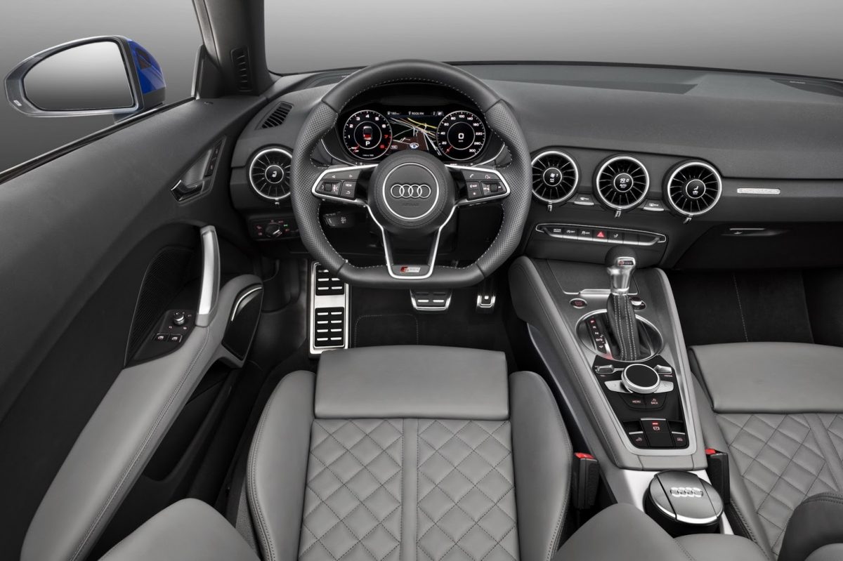 AUDI
