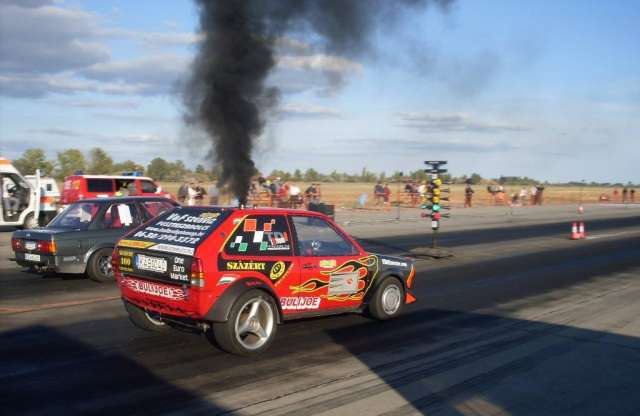 Regisztrálj, és nyerj jegyet a Dragracing gyorsulási versenyre!