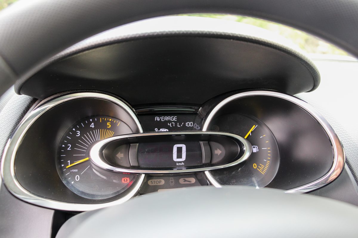 RENAULT CLIO