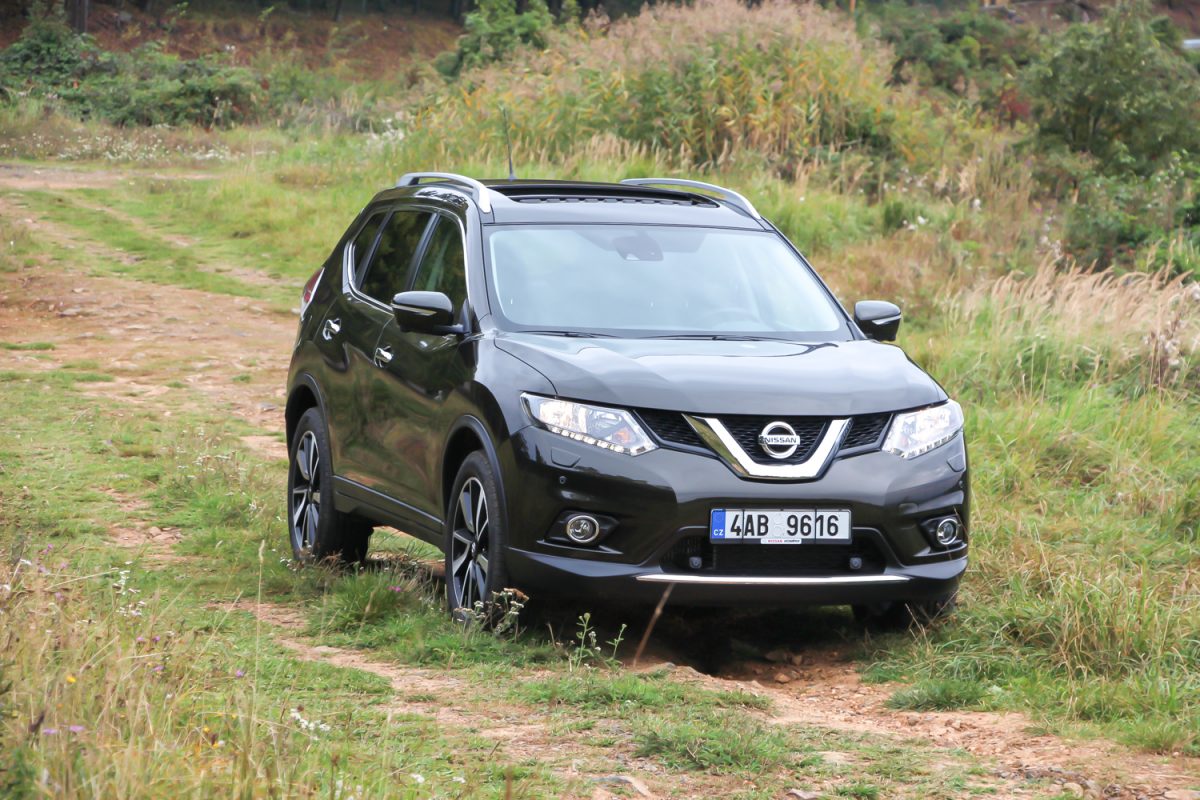 NISSAN
