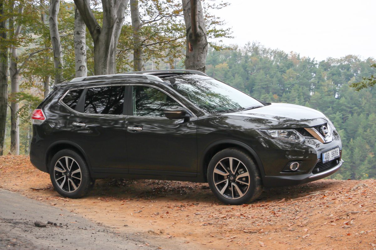 NISSAN
