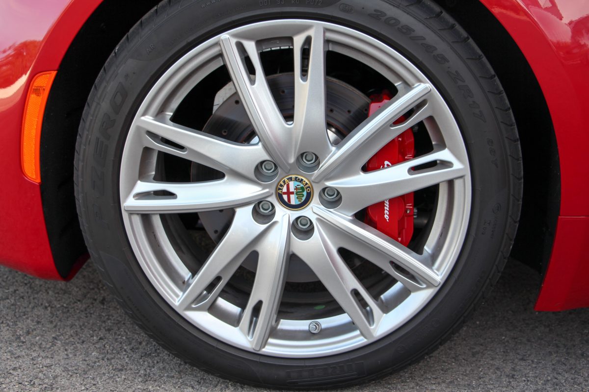 ALFA ROMEO 4C