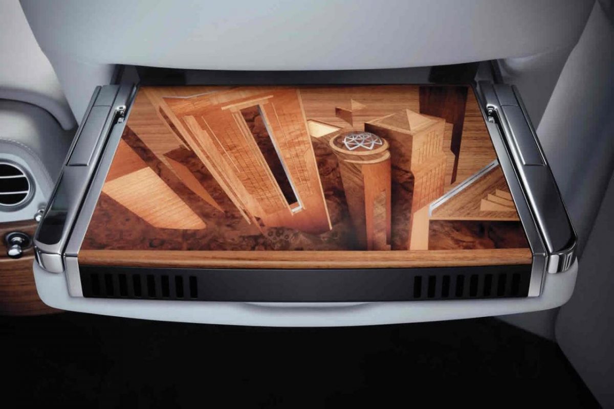 ROLLS-ROYCE