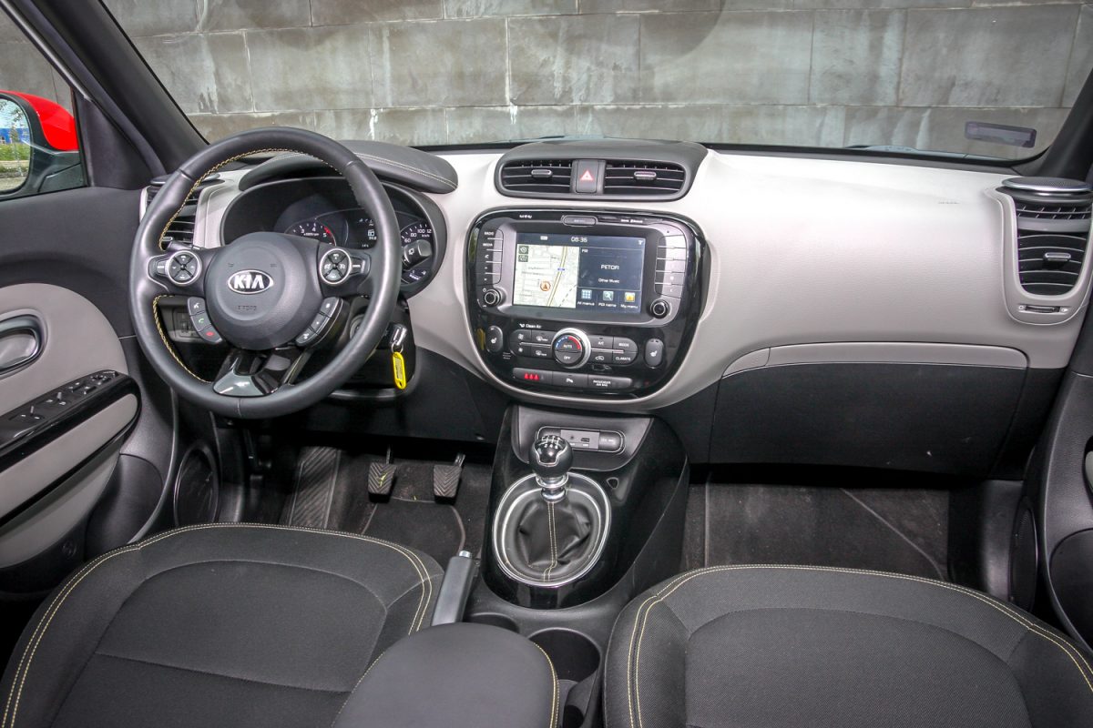 KIA SOUL