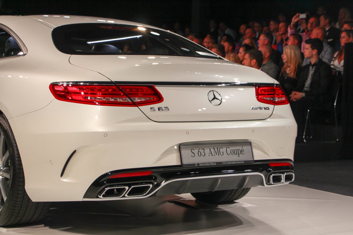 MERCEDES-BENZ