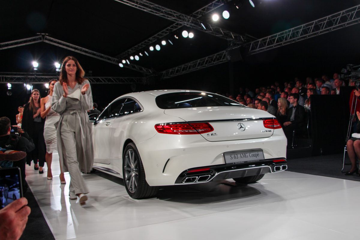 MERCEDES-BENZ