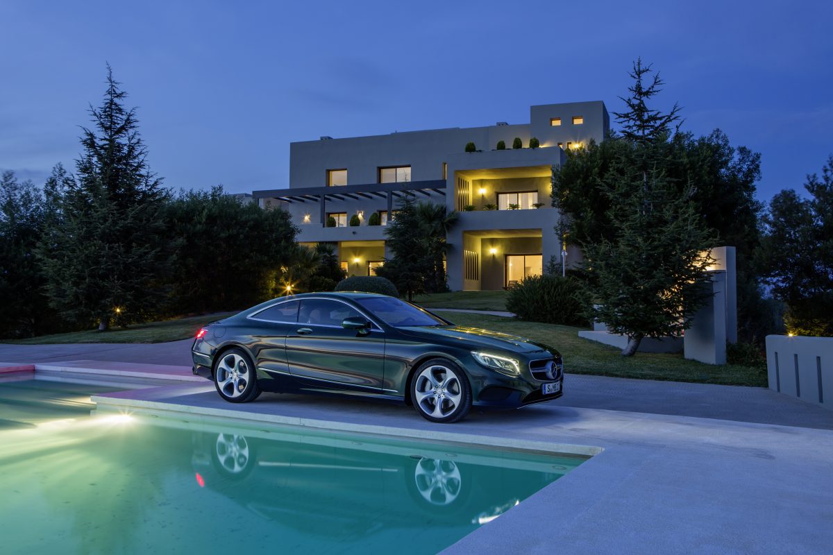 MERCEDES-BENZ